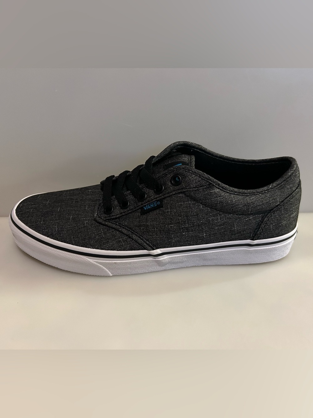 New Vans Men’s Atwood Textile Gray Sneakers - Size 9 / EU42 NIB